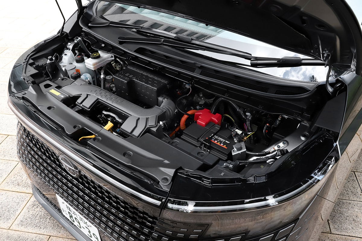 日産新型「エルグランド」