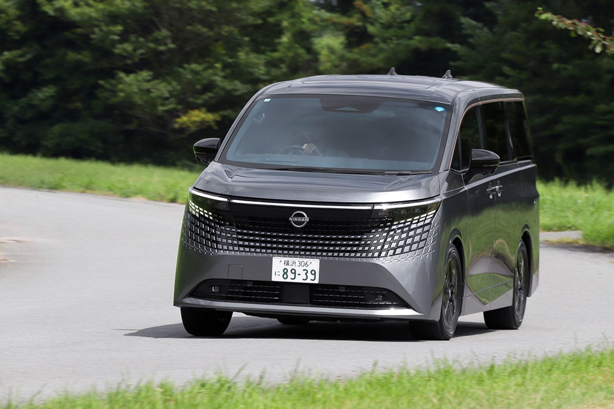 日産新型「エルグランド」