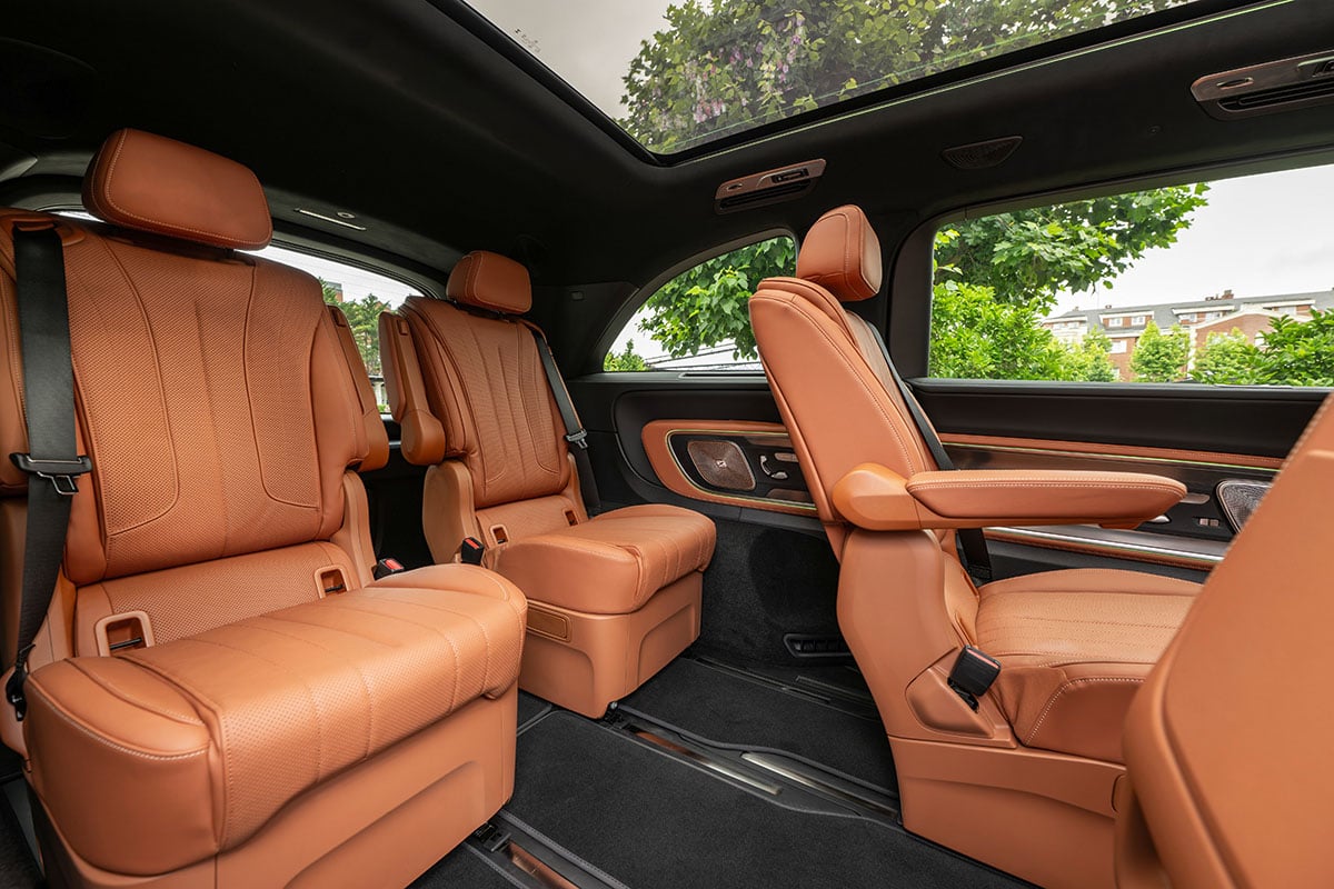 メルセデス・ベンツ新型「VLE」