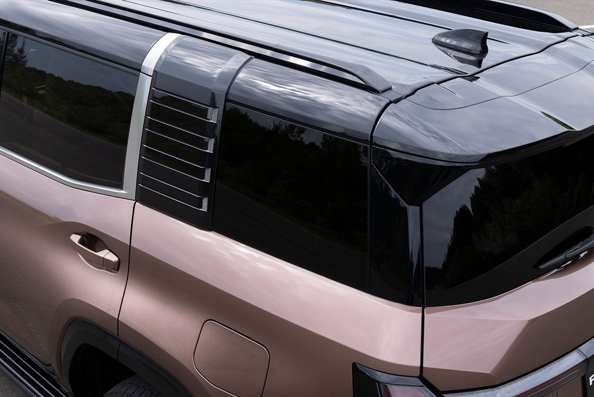 三菱新型「パジェロ」