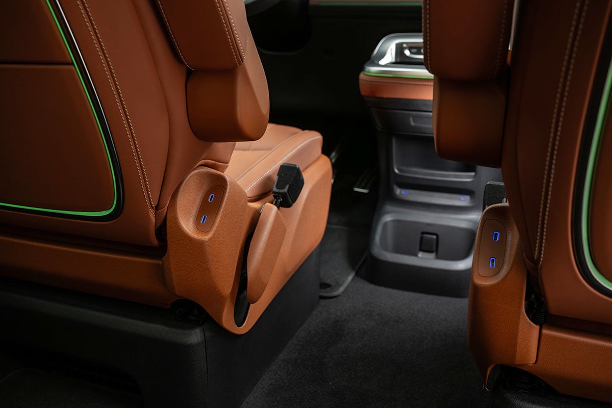 メルセデス・ベンツ新型「VLE」