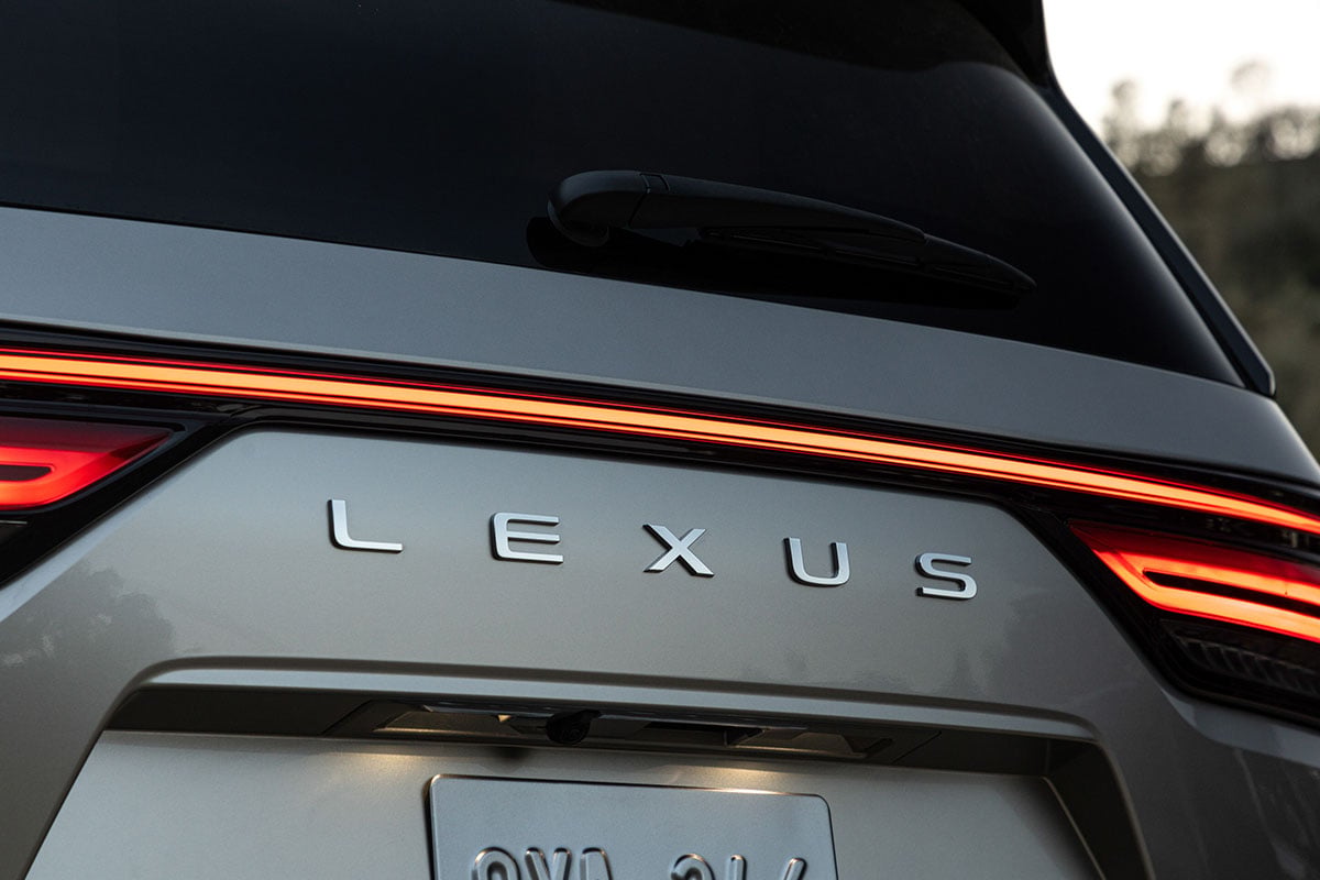 米国レクサスが発表した「LX」の2027年モデル