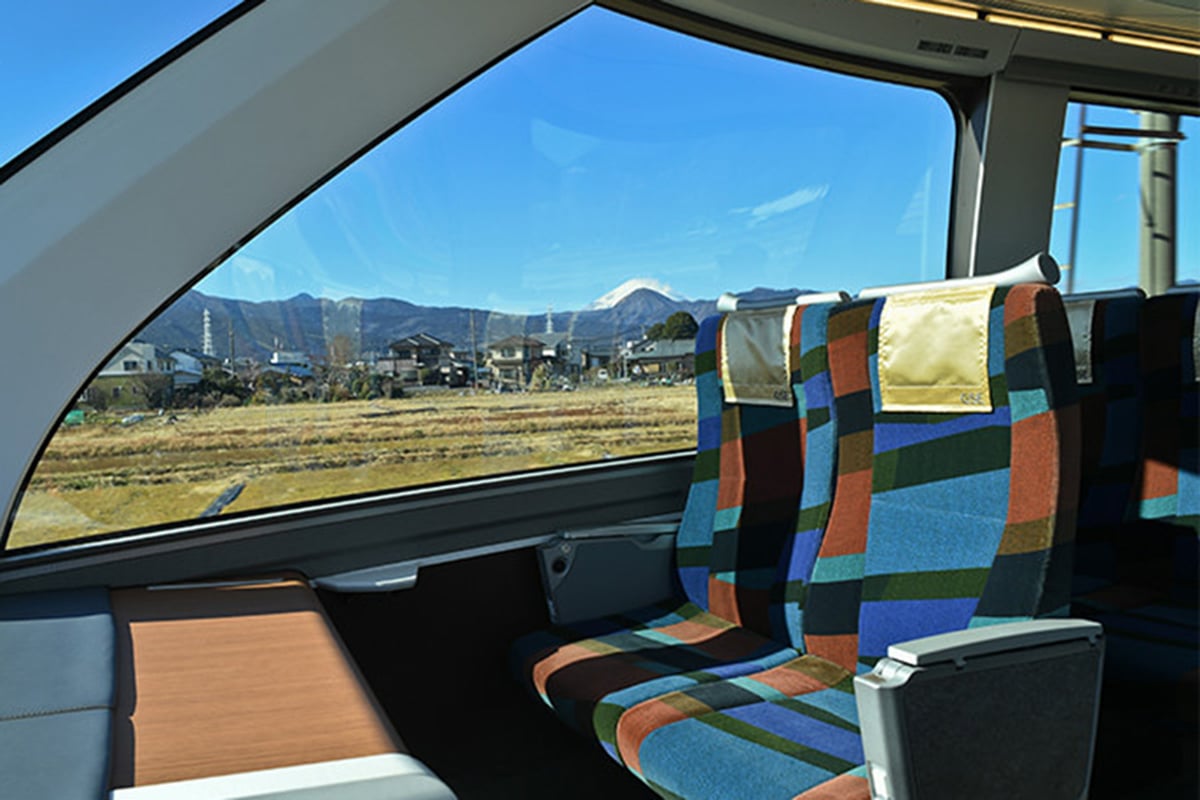 小田急電鉄「ロマンスカー」GSE（70000形）