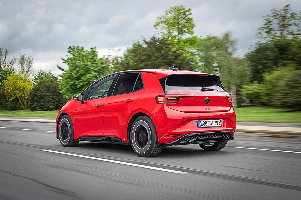 世界初公開されたVW新型「ID.3 GTI」