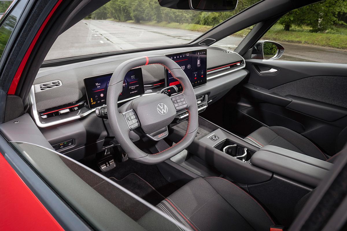 世界初公開されたVW新型「ID.3 GTI」