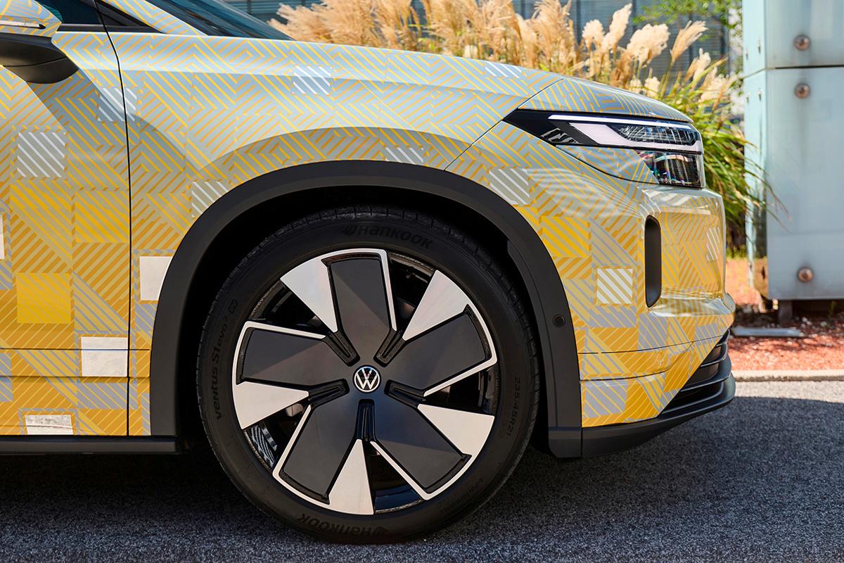 まもなく世界初公開される予定のVW新型「ID.ティグアン」
