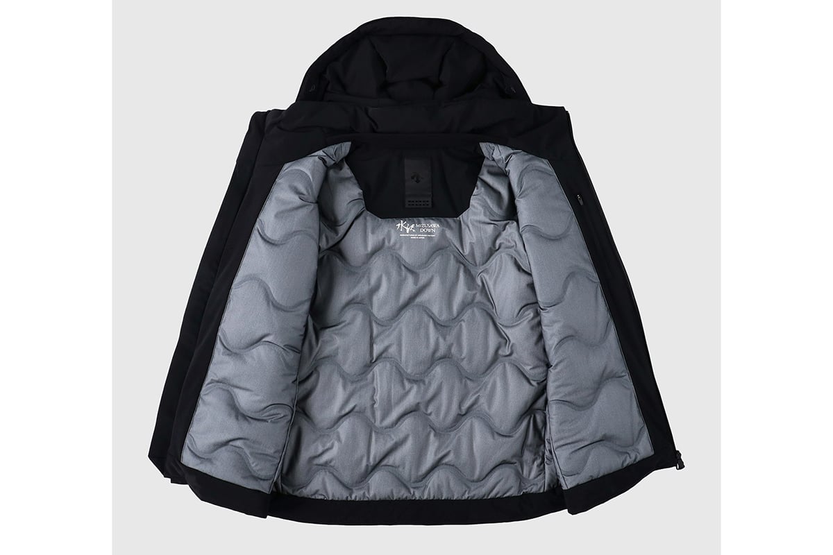 MEN／MIZUSAWA INVISIBLE DOWN JACKET：14万3000円