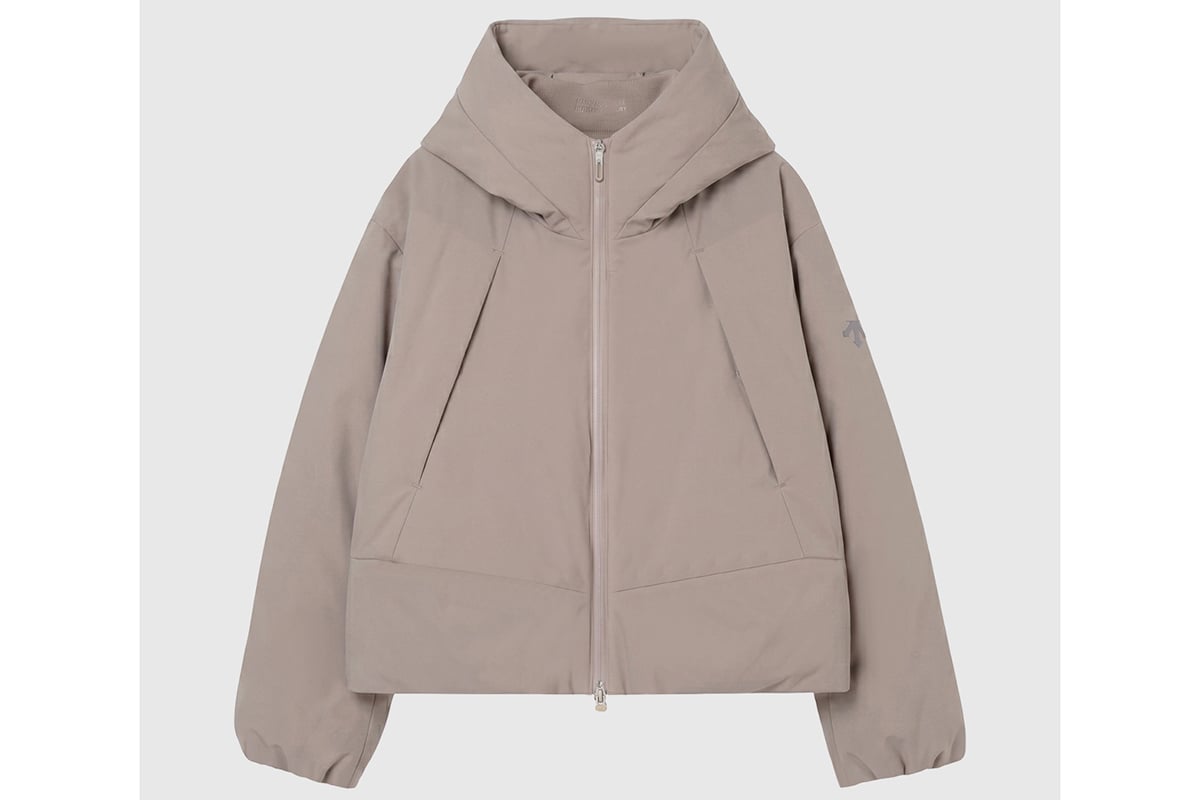 WOMEN／MIZUSAWA INVISIBLE DOWN OVERSIZED JACKET（ベージュ）：15万4000円