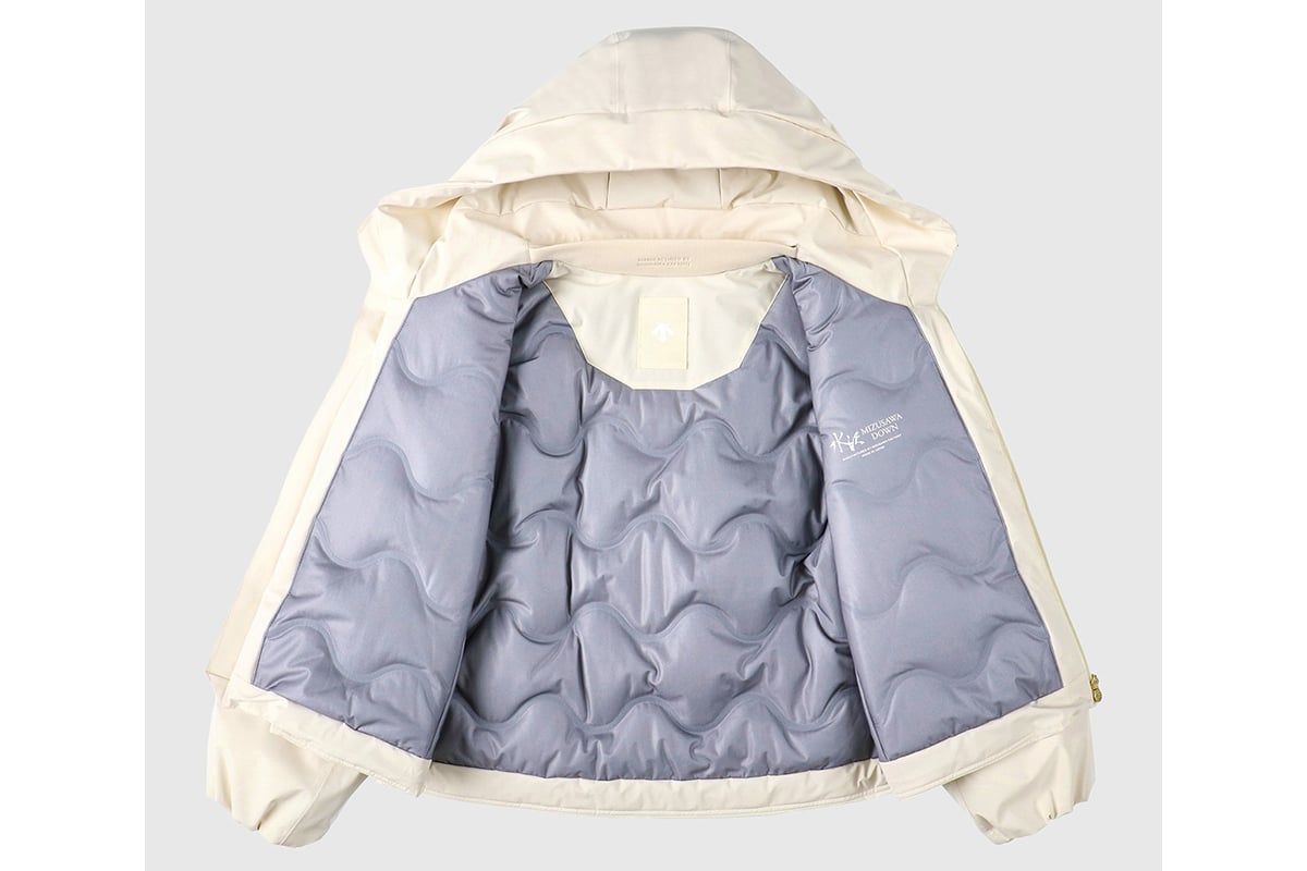 WOMEN／MIZUSAWA INVISIBLE DOWN OVERSIZED JACKET：15万4000円