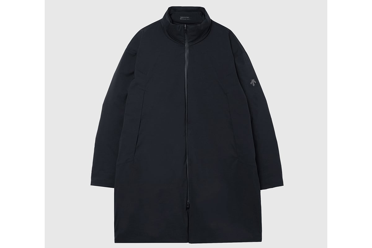 MEN／MIZUSAWA INVISIBLE DOWN HALF COAT（ブラック）：16万5000円