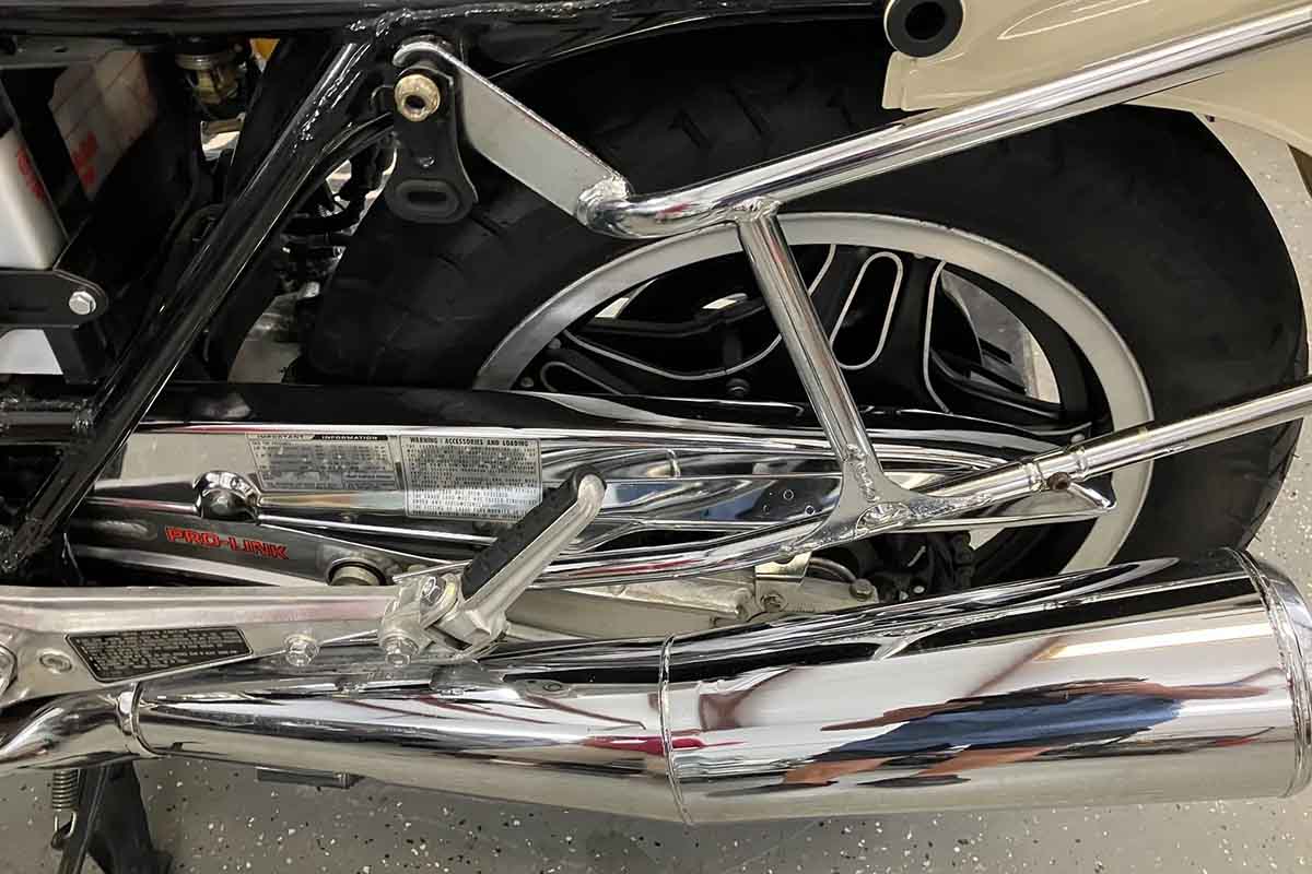 米国オンラインオークションに出品、落札された1982年式ホンダ「CBXスーパースポーツ」