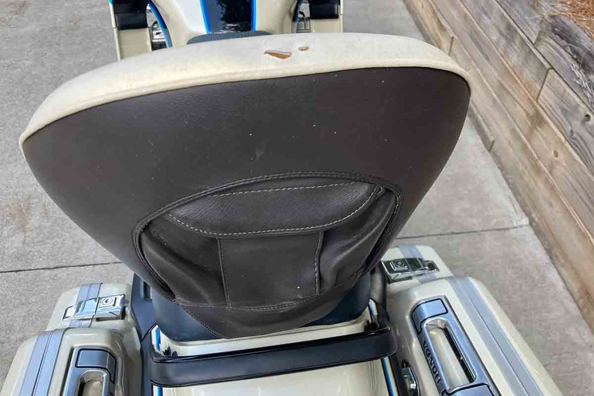 米国オンラインオークションに出品、落札された1982年式ホンダ「CBXスーパースポーツ」