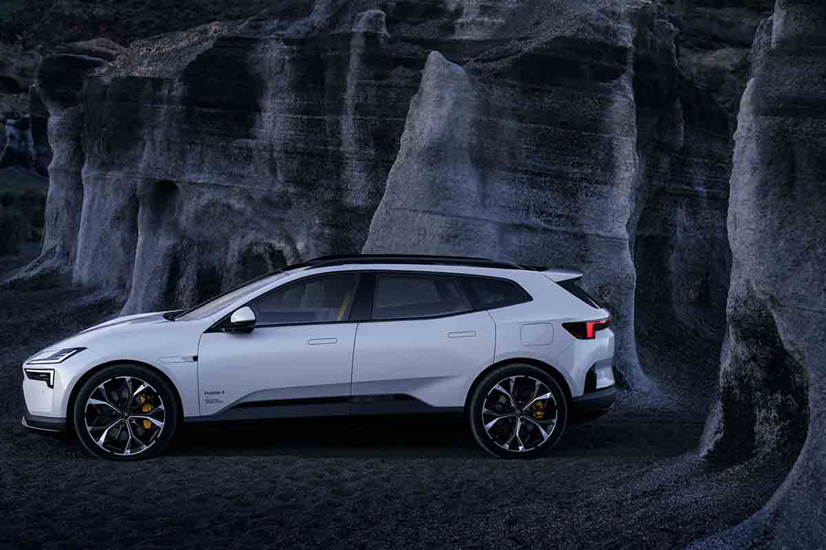 世界初公開された新型「ポールスター4 SUV」