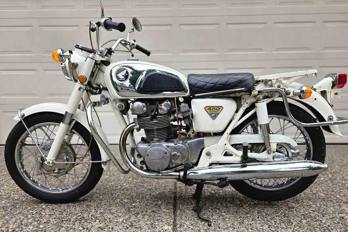 米国オンラインオークションに登場、落札された1970年式ホンダ「CB450 ポリススペシャル」