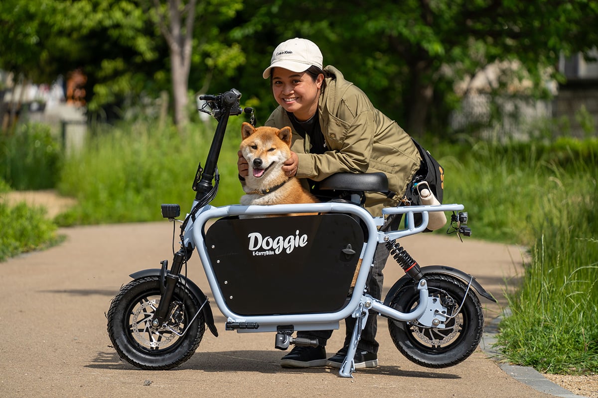 愛犬と一緒にお出かけ！ 特定小型原付の新モデル「ドギー・ライト」