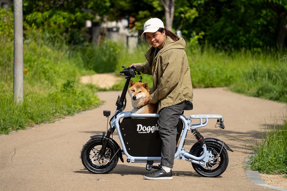 愛犬と一緒にお出かけ！ 特定小型原付の新モデル「ドギー・ライト」