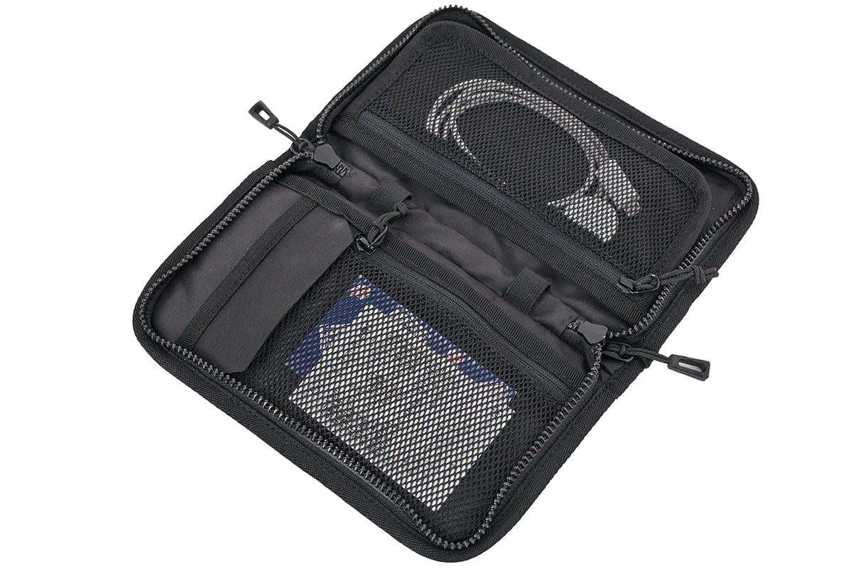 EXP トラベルオーガナイザー：7700円