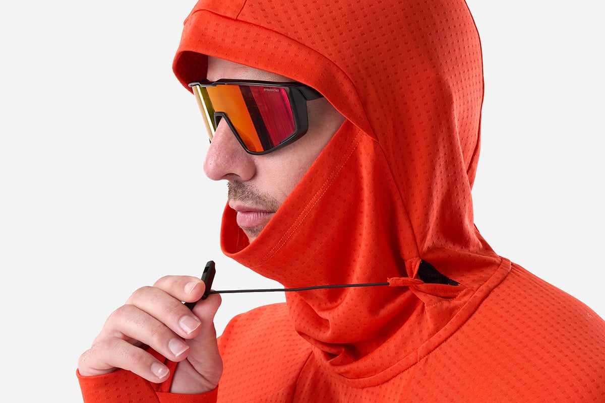 INTENSE SAFE AND WARM TS LS（PAPRIKA）：1万4300円