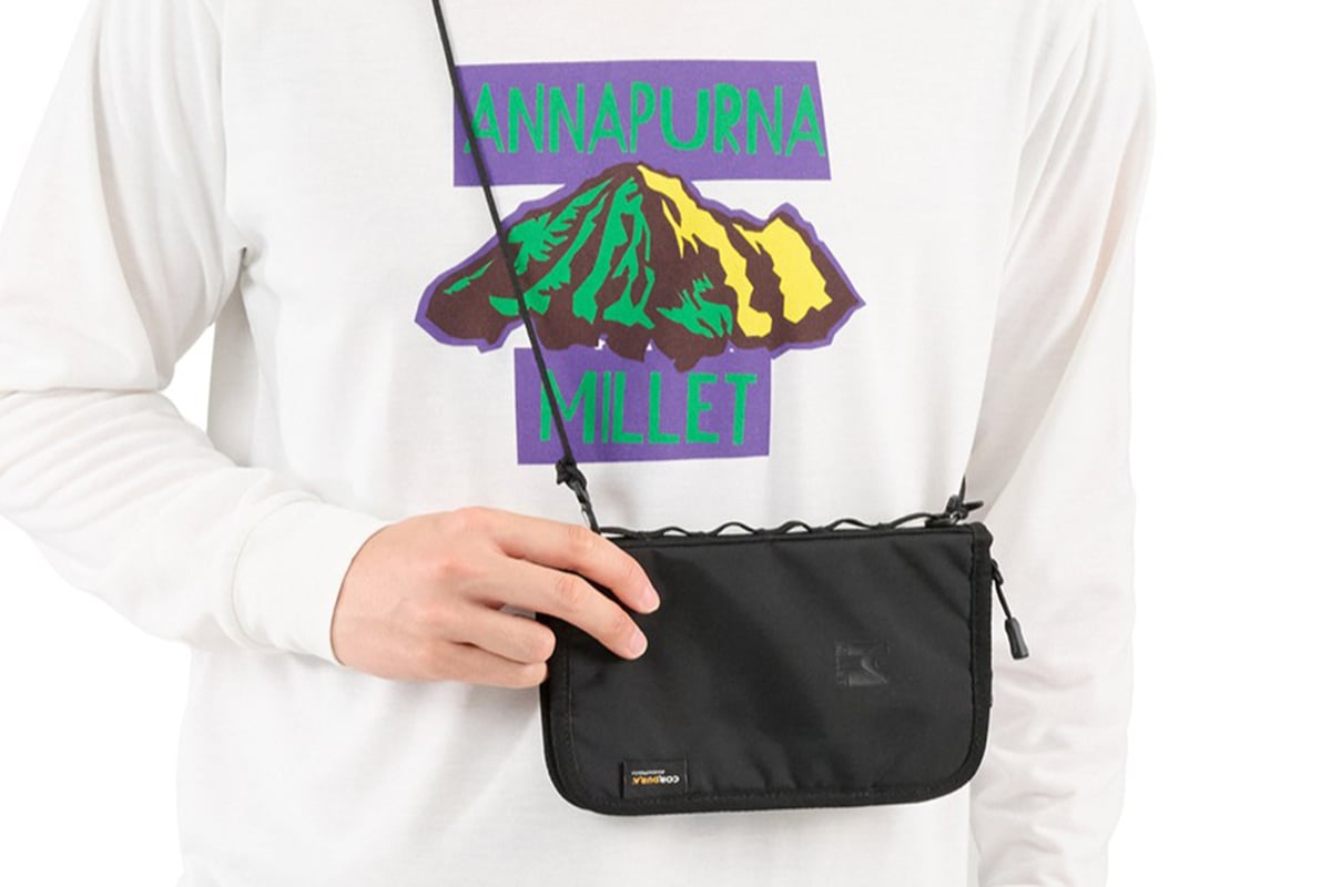 EXP トラベルオーガナイザー：7700円