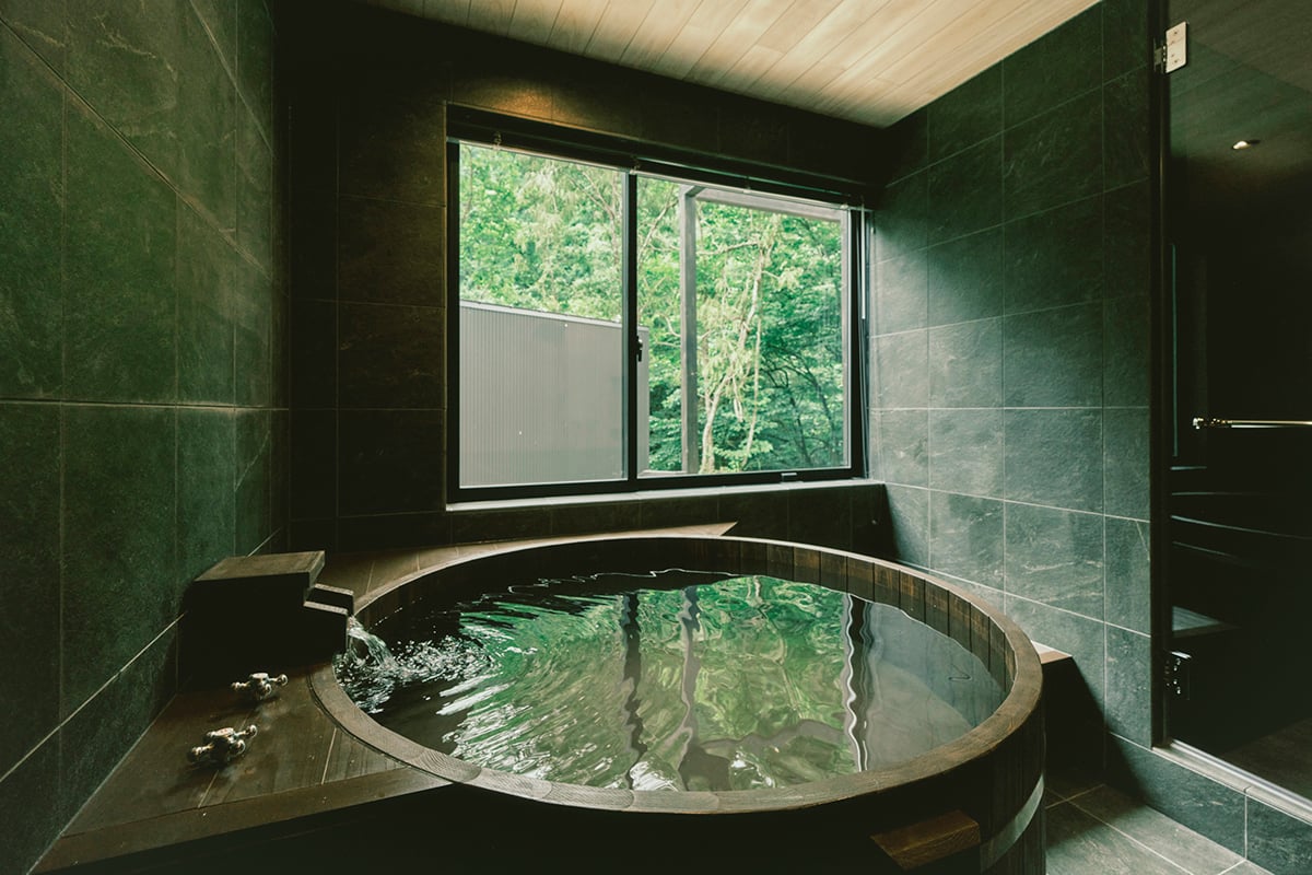 Suite Villa：定員4名／シングルベッド4台