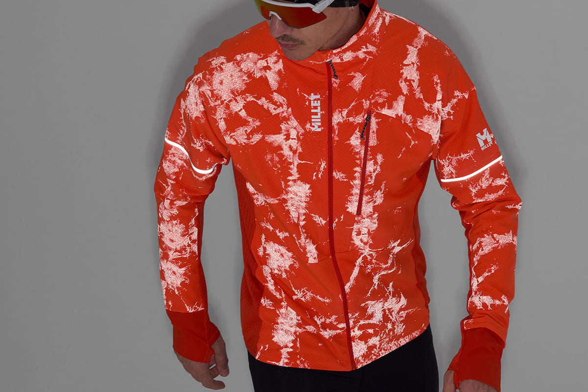 NTENSE SAFE AND WARM JKT（FLAME／PAPRIKA）：2万7500円