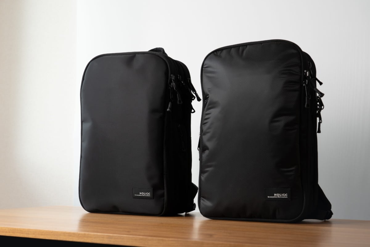 左が今回追加のLimova素材。右は従来からあるシルナイロン CORDURA