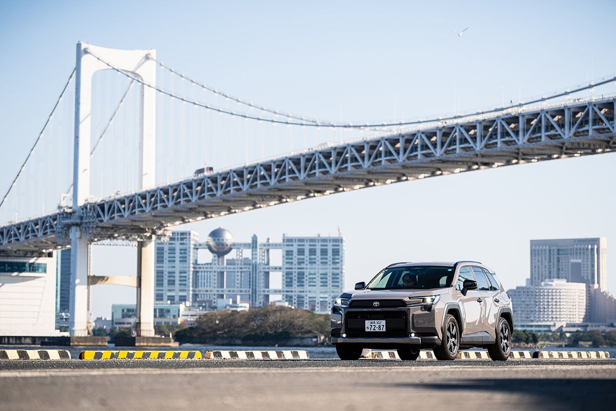 トヨタ新型「RAV4 アドベンチャー」
