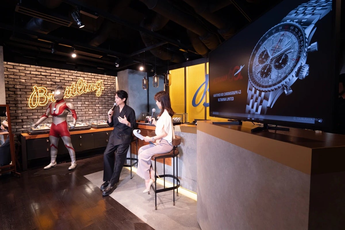 「ブライトリング ブティック 表参道」で行われたメディア発表会。新作の特徴やコラボレーションに込めた思いが紹介されました。
