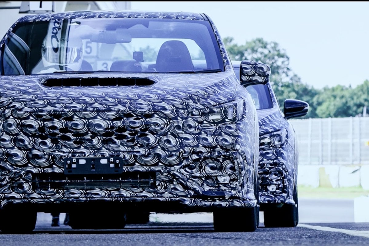 スバル「WRX」新モデルのティザー画像