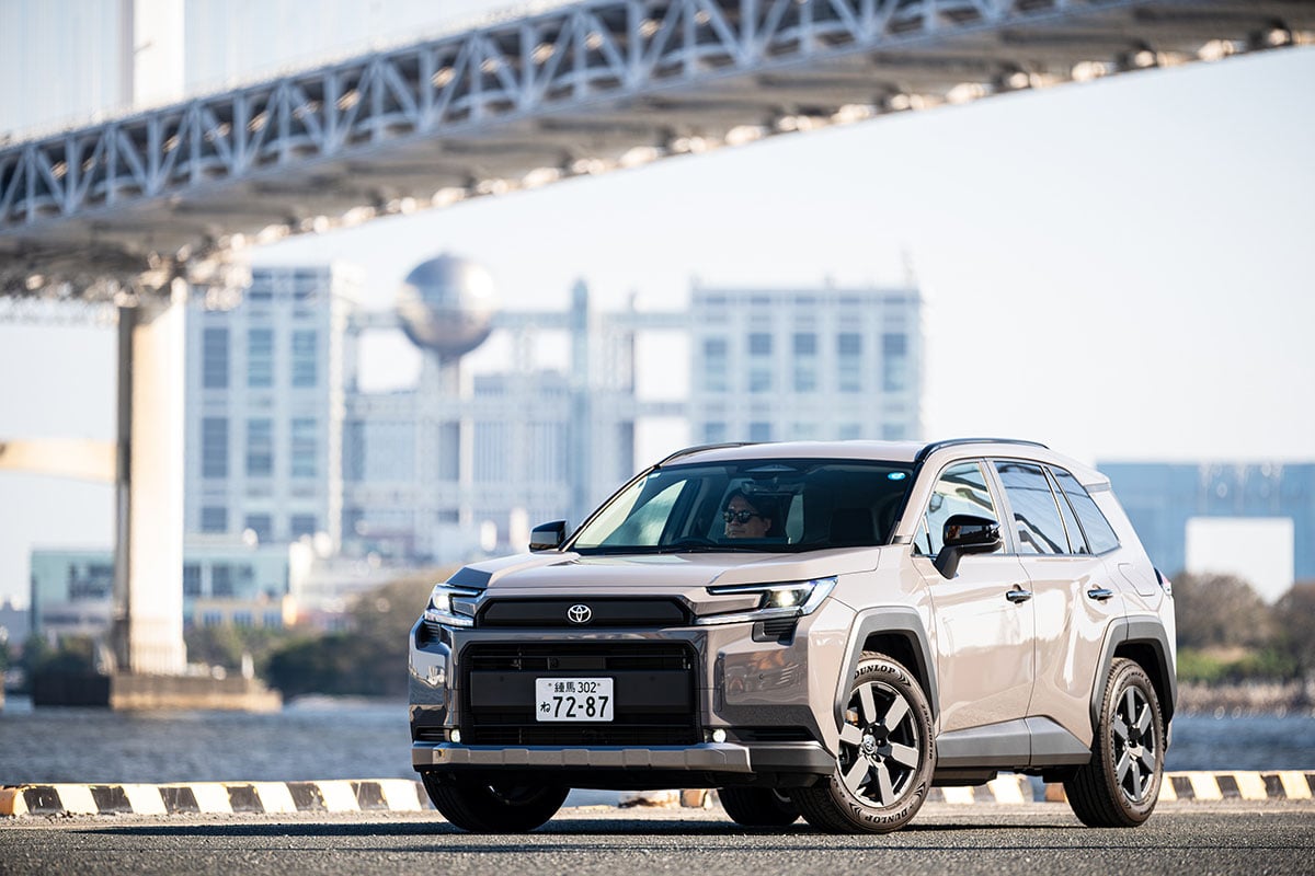 トヨタ新型「RAV4 アドベンチャー」