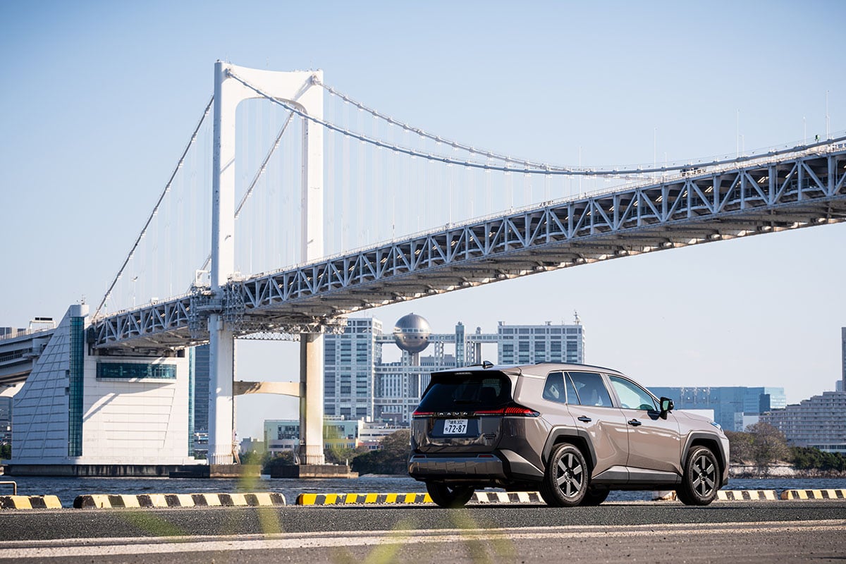 トヨタ新型「RAV4 アドベンチャー」