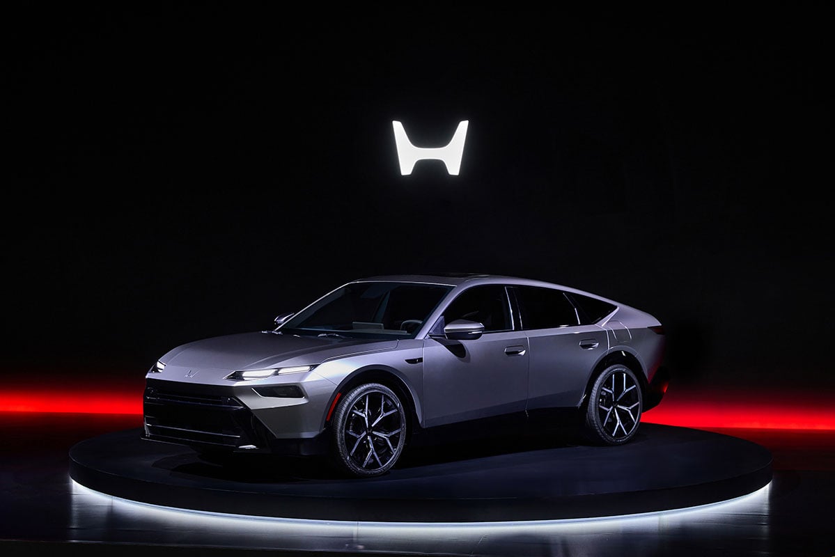 ホンダ「Honda Hybrid Sedan Prototype」
