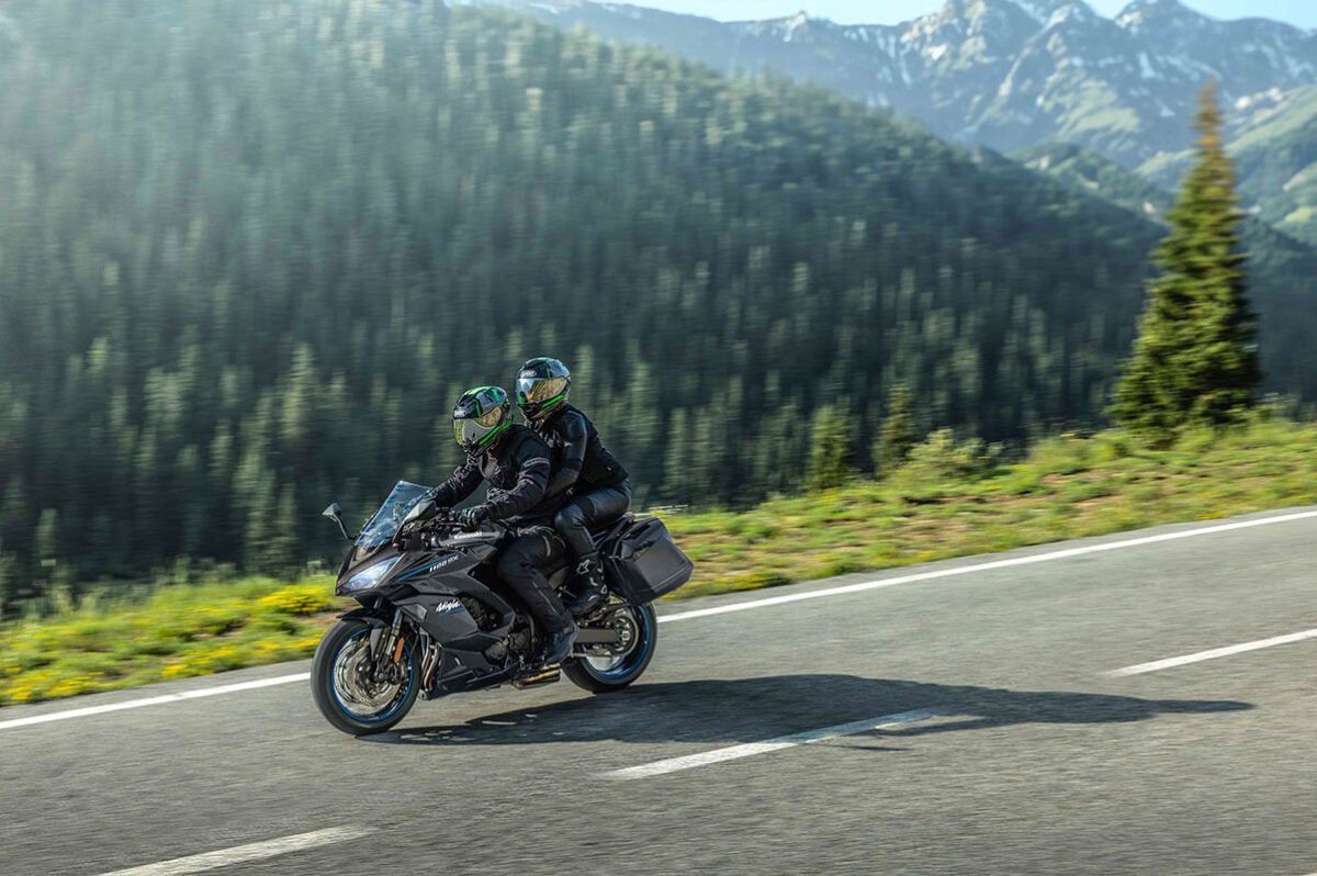 カワサキ「Ninja 1100SX」