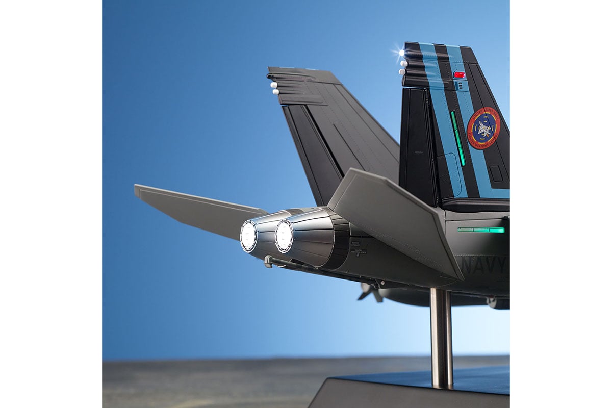デアゴスティーニ週刊『トップガン マーヴェリック F/A-18E』