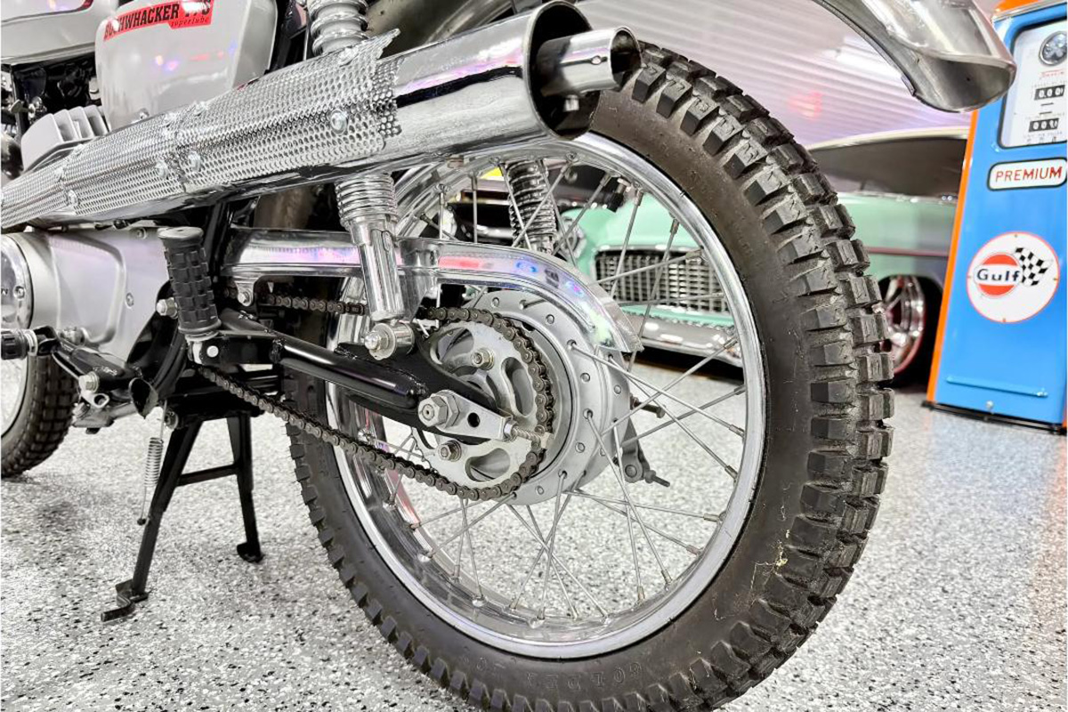 米国オンラインオークションに出品、落札された1969年式カワサキ「175 ブッシュワッカー F3」