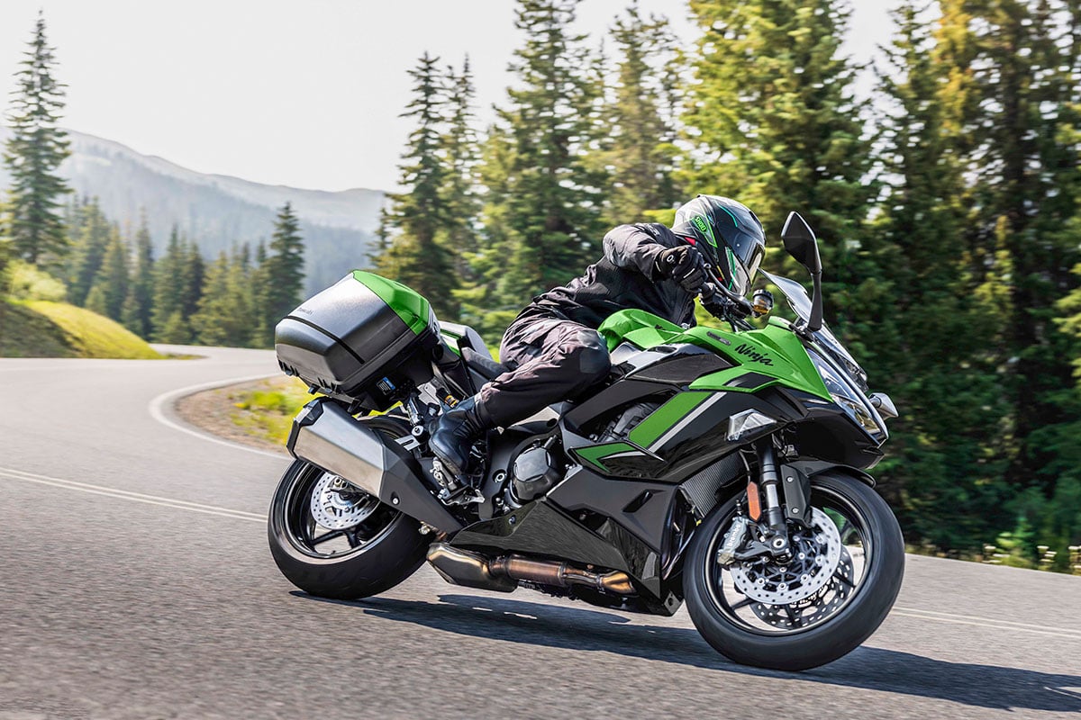 カワサキ「Ninja 1100SX SE」