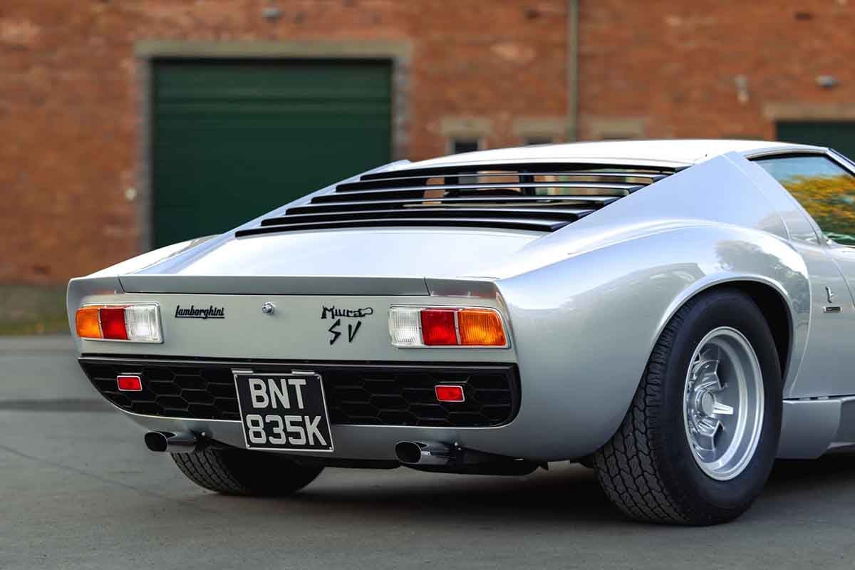 オークションに出品予定の1971年式ランボルギーニ「ミウラ P400 SV」(c)2026 BROAD ARROW Auctions