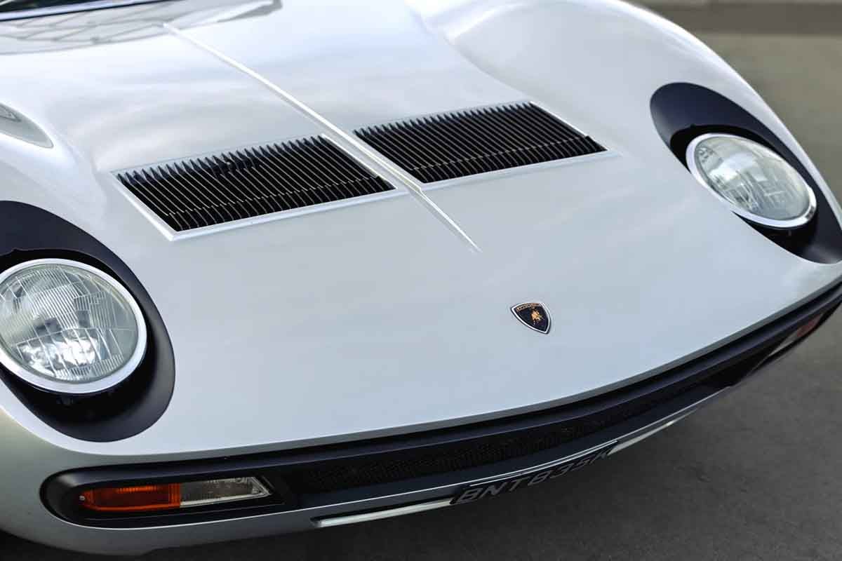 オークションに出品予定の1971年式ランボルギーニ「ミウラ P400 SV」(c)2026 BROAD ARROW Auctions
