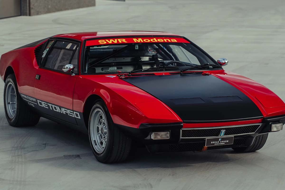 まもなくベルギーで開催されるオークションに出品予定の1972年式デ・トマソ「パンテーラGTS グループ3」(c)2026 BROAD ARROW Auctions