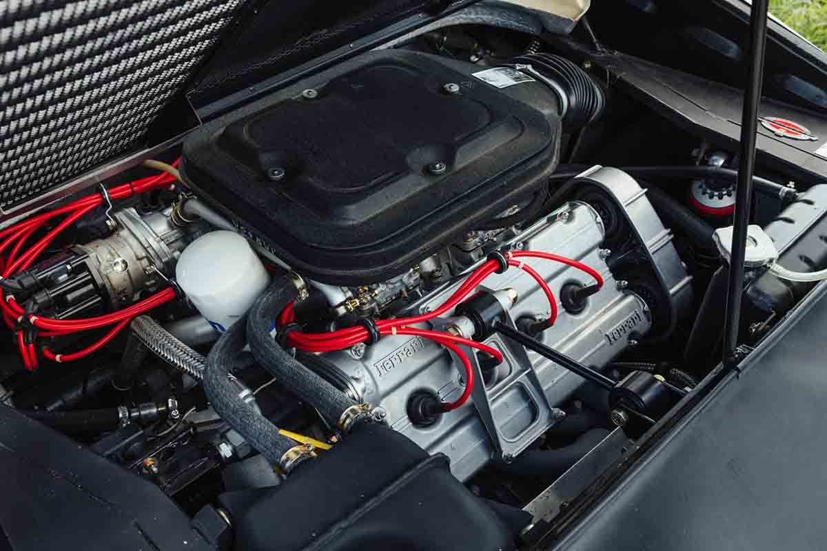 オークションに出品予定の1976年式フェラーリ「308GTBヴェトロレジーナ」(c)2026 BROAD ARROW Auctions