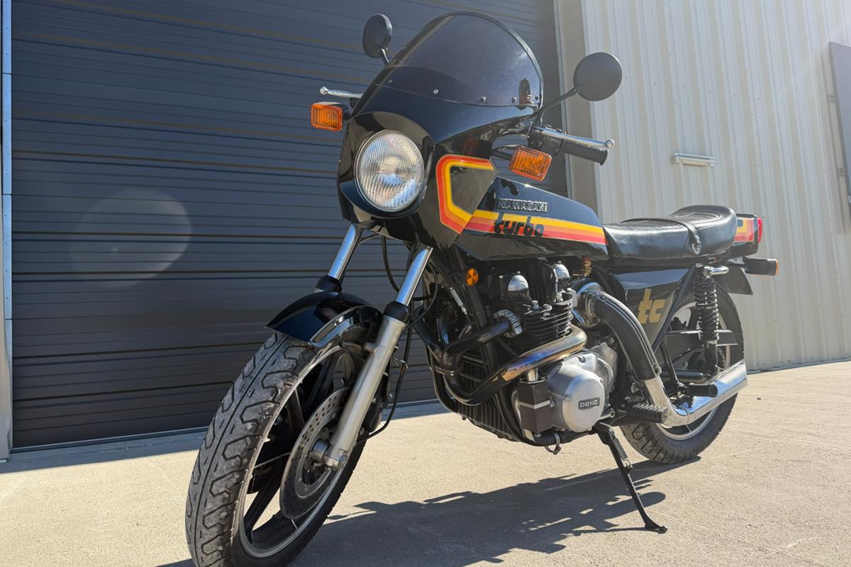 米国オンラインオークションに出品、落札された1978年式カワサキ「Z1-R TC」