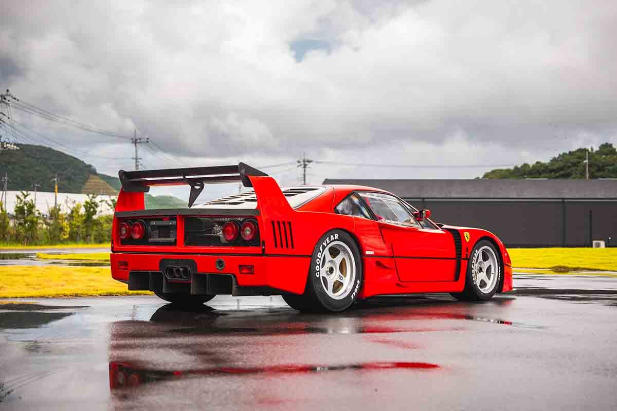 10月に開催されるオークションに出品予定の1988年式フェラーリ「F40」Ken Saito(c)2026 Courtesy of RM Sotheby's