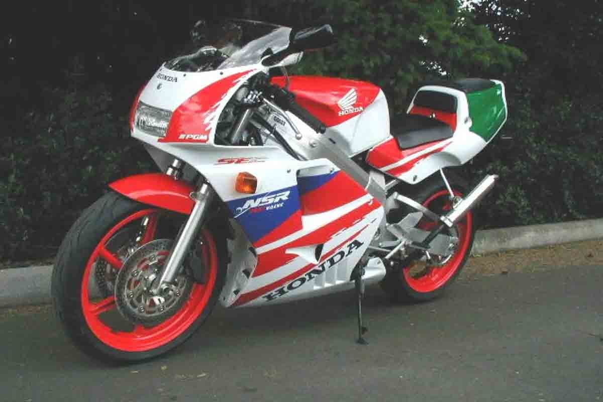 米国オンラインオークションに登場、落札された1991年式ホンダ「NSR250R SE」