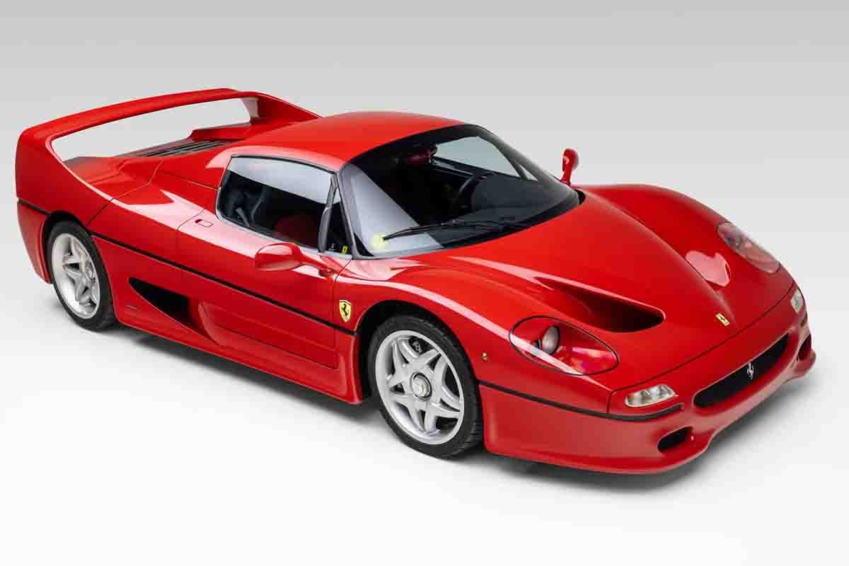 オークションに出品予定の1997年式フェラーリ「F50」(c)2026 BROAD ARROW Auctions