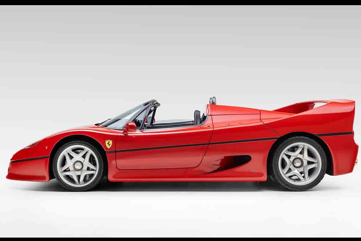 オークションに出品予定の1997年式フェラーリ「F50」(c)2026 BROAD ARROW Auctions