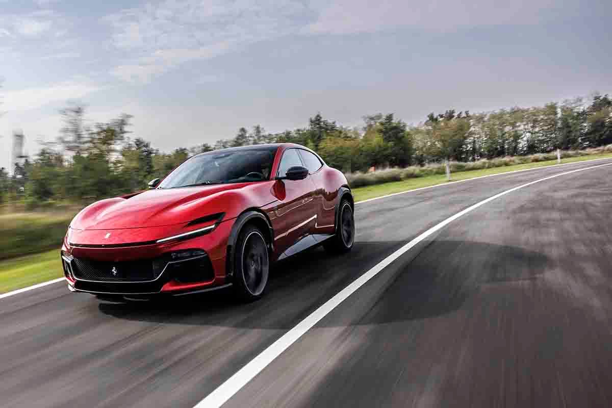 フェラーリ「プロサングエ」ハンドリング・スペチアーレ・パッケージ装着車