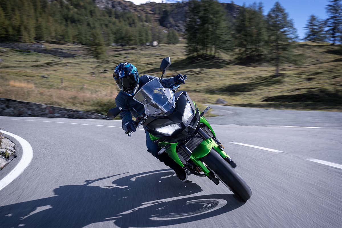 カワサキ新型「ヴェルシス 650」