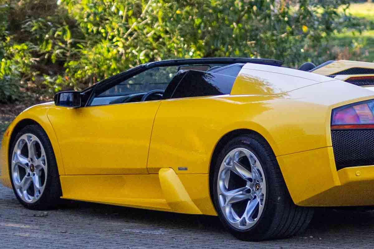 英国ロンドンで開催されるオークションに出品予定の2005年式のランボルギーニ「ムルシエラゴ・ロードスター」Neil Fraser(c)2026 Courtesy of RM Sotheby's