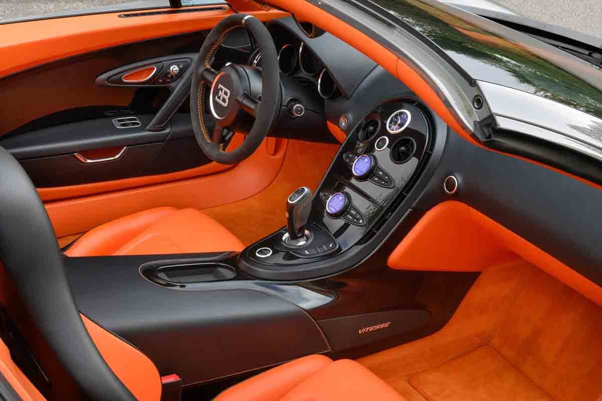 ジュネーブ・オークション2026荷出品される2012年式ブガッティ「ヴェイロン16.4グランドスポーツ・ヴィテッセ」