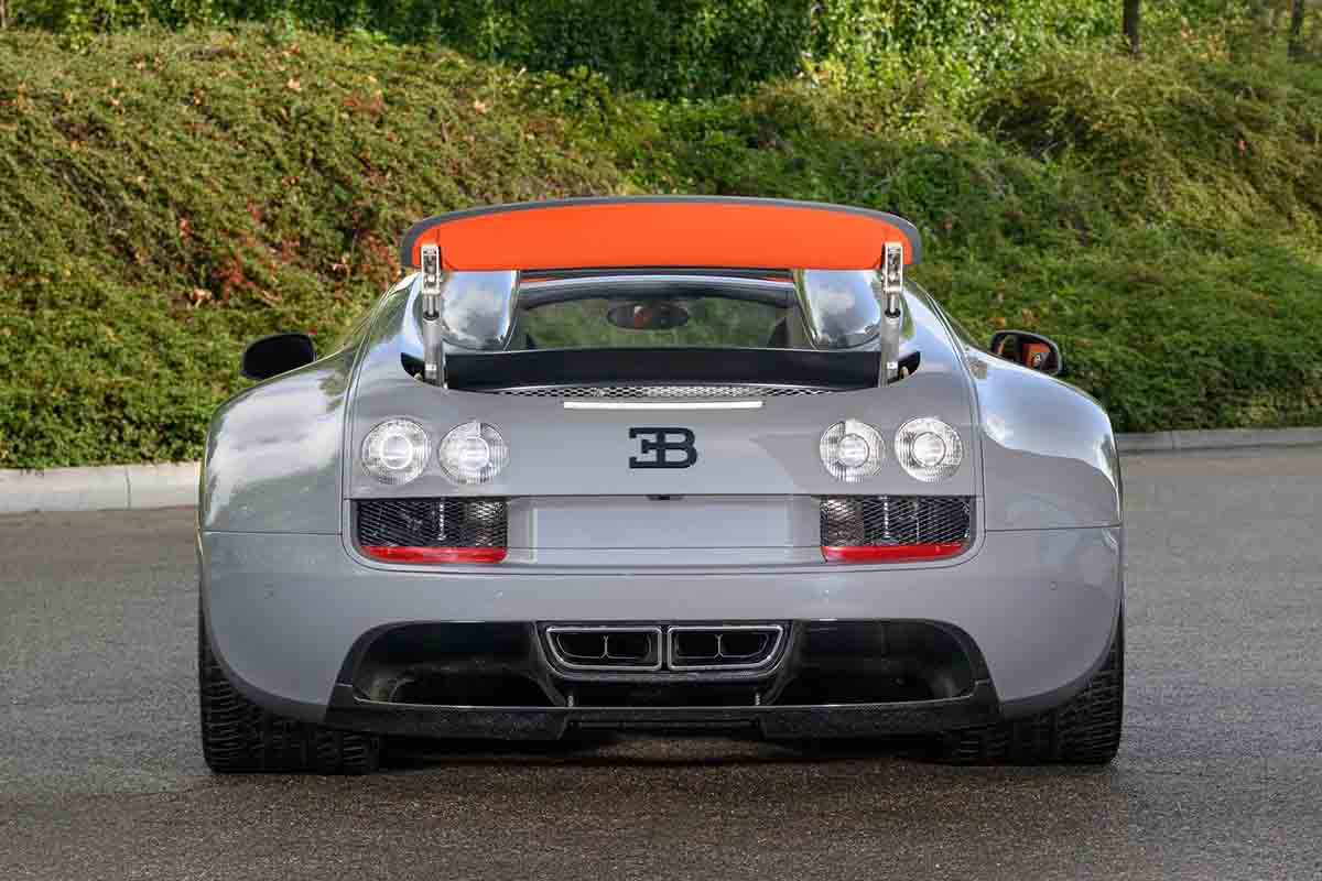 ジュネーブ・オークション2026荷出品される2012年式ブガッティ「ヴェイロン16.4グランドスポーツ・ヴィテッセ」